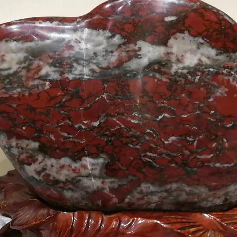 最新颖石新闻