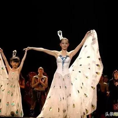 小彩旗最新照片