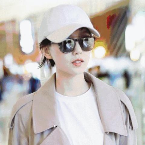 刘诗诗最新机场街拍