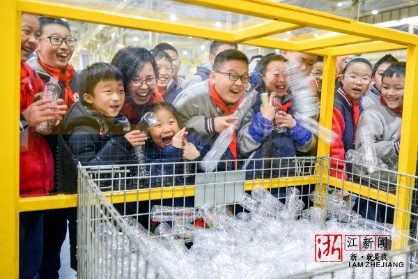 长兴：：：走读智慧工厂 感受科技魅力